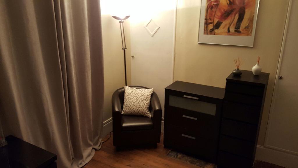 Appartement Dans Le Marais Paris Exterior photo